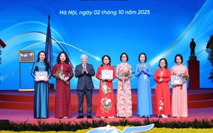 Ngày Phụ nữ Việt Nam (20/10): Gia đình hạnh phúc, đất nước phồn vinh