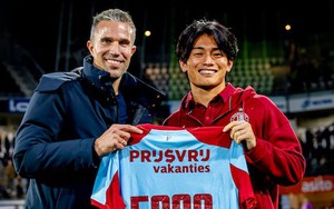 Sao Nhật Bản lập hat-trick sau khi phá lưới Brazil, sánh ngang Haaland và được Van Persie khen ngợi