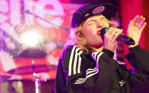 Ca sĩ Pháp Zelie Claeyssen: "Khán giả Việt Nam cởi mở và biểu cảm hơn"