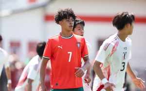 Con trai Cristiano Ronaldo lần đầu được triệu tập vào đội trẻ Bồ Đào Nha