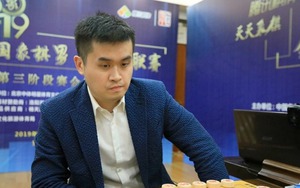 'Người ngoài hành tinh' trên bàn cờ viết tâm thư sau bê bối mua bán độ