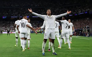 Bellingham sắm vai người hùng, Real Madrid thắng tối thiểu Juventus