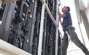 Hà Nội lắp đặt 210 màn hình LED tuyên truyền chính trị kết hợp quảng cáo trên đường Vành đai 2