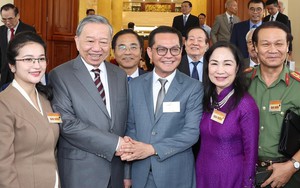 Văn hóa không chỉ mở đường cho phát triển, mà còn dẫn đường cho hạnh phúc