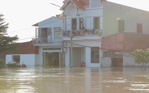 Khẩn trương triển khai các nhiệm vụ phòng, tránh, ứng phó, khắc phục hậu quả thiên tai