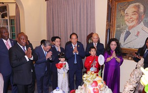 Tổng thống Nam Phi Matamela Cyril Ramaphosa thăm gia đình Đại tướng Võ Nguyên Giáp