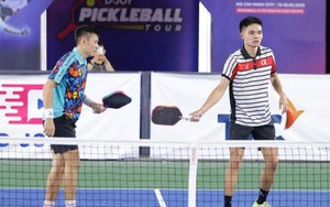 Lý Hoàng Nam và Trịnh Linh Giang đấu khẩu trên mạng xã hội sau vụ 'xử thua' ở chung kết giải pickleball