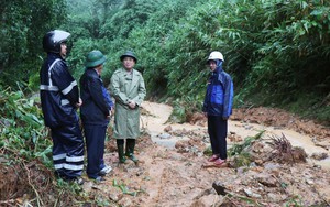 Quảng Ngãi khẩn trương khắc phục các điểm sạt lở do mưa lũ