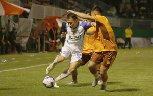 HLV Lê Quang Trãi tiếc nuối vì mất điểm trước SLNA