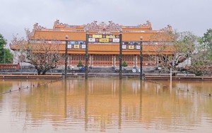 Lũ trên các sông ở Huế xuống dần