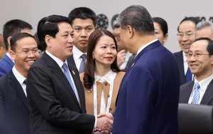 Chủ tịch nước Lương Cường gặp Tổng Bí thư, Chủ tịch Trung Quốc Tập Cận Bình