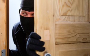 Nạn trộm khuấy đảo các vùng nông thôn yên bình nước Pháp