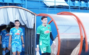 Văn Lâm xúc động khi trở lại đội tuyển Việt Nam, nói điều bất ngờ về việc cạnh tranh vị trí số một