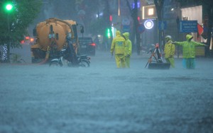 Ứng phó bão số 11: Hà Nội kích hoạt các biện pháp tiêu thoát nước, phòng chống úng ngập 