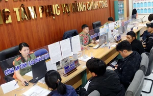 Thủ tướng yêu cầu cắt giảm, đơn giản hoá, thực hiện thủ tục hành chính không phụ thuộc địa giới hành chính