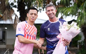 Harry Kewell gọi, Đỗ Hoàng Hên trả lời