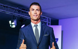Ronaldo trở thành cầu thủ bóng đá tỷ phú đầu tiên trong lịch sử, sở hữu khối tài sản đáng ngưỡng mộ