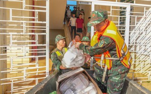 Hướng dẫn người dân sử dụng thực phẩm an toàn, phòng chống ngộ độc trong bão, lụt