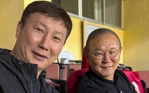 HLV Park Hang Seo nói điều đặc biệt về bản thân và đàn em Kim Sang Sik