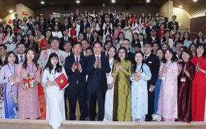 Chủ tịch nước gặp mặt Cộng đồng người Việt Nam tại Đông Nam Hàn Quốc