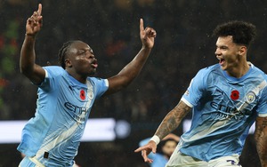 Man City thắng đậm Liverpool: Lời tuyên chiến của Guardiola