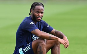 Sao Chelsea lần thứ 3 bị trộm đột nhập vào nhà, phải sử dụng dao găm để tự vệ