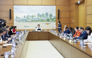 Phòng, chống lãng phí: Từ xây dựng luật đến văn hóa tiết kiệm, chống lãng phí