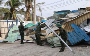 Thủ tướng đề nghị khẩn trương đánh giá thiệt hại và khắc phục hậu quả bão, lũ tại khu vực Trung Bộ