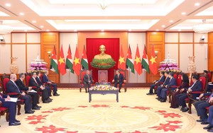 Tổng Bí thư Tô Lâm tiếp Quốc vương Jordan