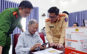 Hơn 30.000 dữ liệu phương tiện và Giấy phép lái xe được cập nhật trên iHanoi
