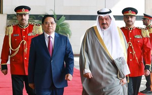 Thủ tướng Nhà nước Kuwait chủ trì lễ đón Thủ tướng Phạm Minh Chính
