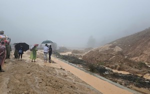 Tổng lực cứu hộ vụ sạt lở ở đèo Khánh Lê, Khánh Hòa