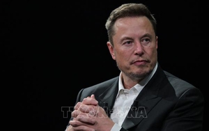 Elon Musk đặt kỳ vọng robot Tesla vào lĩnh vực y tế