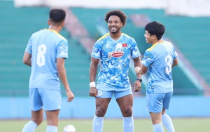 ĐT Việt Nam gặp Lào: Dõi theo bước chân Xuân Son