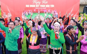 Giao lưu “Ngày hội đại đoàn kết các dân tộc”