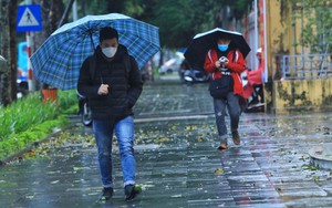 Bắc Bộ tiếp tục rét đậm, Trung Bộ đối mặt mưa lớn kéo dài