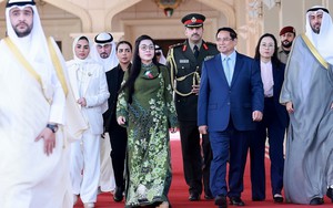 Thủ tướng Phạm Minh Chính và Phu nhân bắt đầu thăm chính thức Algeria