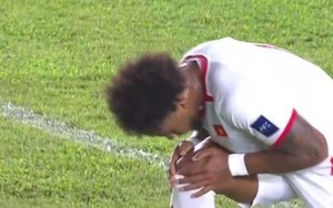 Xuân Son ăn mừng theo cách đặc biệt sau khi ghi bàn, đánh dấu sự trở lại đầy cảm xúc ở ĐT Việt Nam