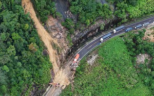 Cơ bản khắc phục sạt lở trên đèo Khánh Lê, giải cứu nhiều người và phương tiện mắc kẹt