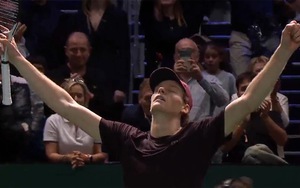 Vô địch Paris Masters, Jannik Sinner chính thức đòi lại ngôi số một thế giới từ tay Carlos Alcaraz