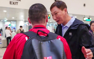 HLV Kim Sang-sik chia tay đội tuyển Việt Nam, bắt đầu nhiệm vụ lớn cùng đội U22