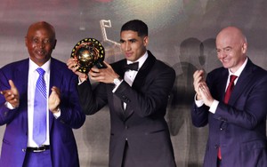 Ngôi sao PSG vượt qua Salah để trở thành hậu vệ đầu tiên kể từ 1973 giành danh hiệu cao quý 