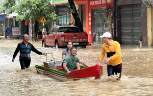 Đắk Lắk tiếp tục cứu thêm hàng trăm hộ dân ngập sâu