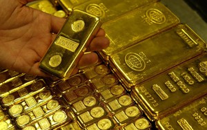 Giá vàng đi xuống sau dữ liệu việc làm tích cực của Mỹ