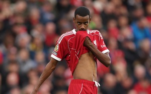 Isak gây thất vọng chưa từng thấy