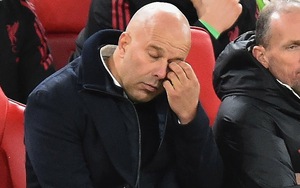 Arne Slot thừa nhận sự thật cay đắng về bản thân sau khi Liverpool thua đến 8/11 trận gần nhất