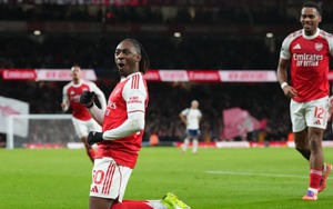 Eberechi Eze: Nghệ sĩ giữa những cỗ máy của Arsenal 