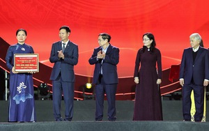 Quyên góp 540,5 tỷ đồng vì miền Trung - Tây Nguyên tại lễ khai mạc Tuần "Đại đoàn kết các dân tộc - Di sản Văn hóa Việt Nam"