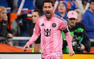 Lionel Messi ghi bàn và lập hat-trick kiến tạo trong ngày Ronaldo lập siêu phẩm