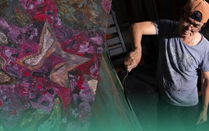 Người trở về từ giấc mơ kim loại: Nghệ sĩ Đinh Phong triển lãm Hội họa và Điêu khắc tại Hà Nội